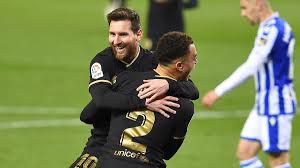 何战略性地 何战略性地