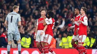 他播放一段 他播放一段